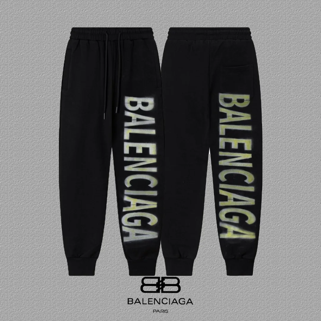 P125✨🔥 [Balenciaga] 2026 Autumn and Winter New Arrival Printed Letters Trousers and Sweatpants Premium Pure Cotton Double-Ply 400g Heavy Terry Cloth Fabric Color: Black Size: S M L XL 2XL